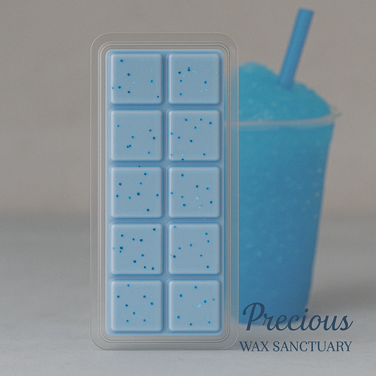Cool down with a burst of fruity flavour! 💙💜 Our 'Blueberry Slush' wax melt. It's pure sweet, tangy, and refreshing bliss! 