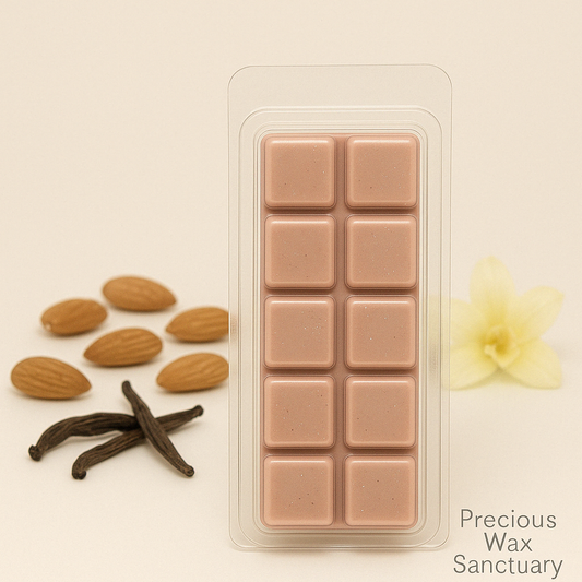 Sweet, nutty, and oh-so-cozy! 🌰🍦 Our 'Candied Almond and Vanilla' wax melt. It's pure sweet, warm, and comforting bliss!