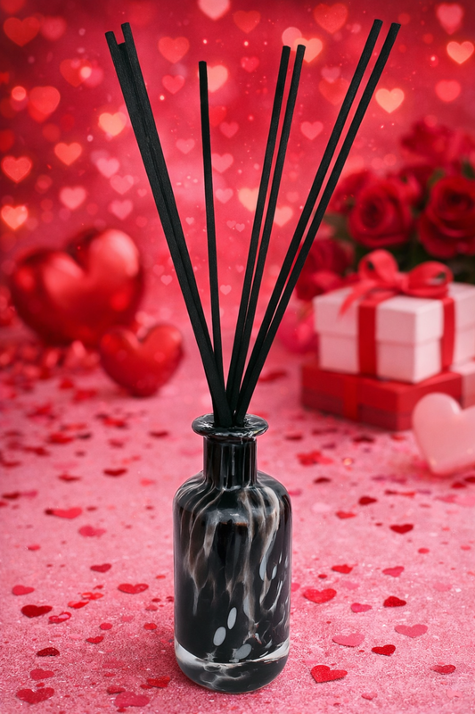 Rhubarb and Rose Dalmatian Diffuser Bottle - 100ML