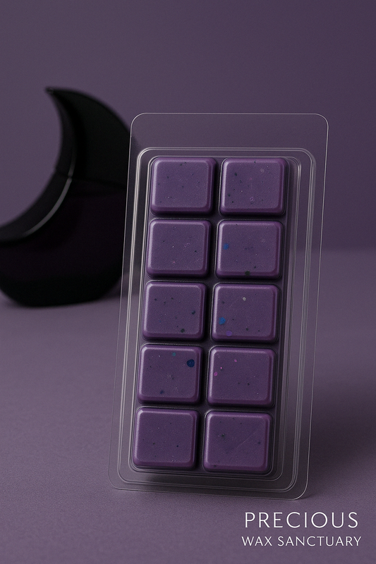 Dive into the mystery of the night! 🌙✨ Our 'Deep Night' wax melt, inspired by the captivating Ghost perfume. It's pure intriguing, alluring, and magical bliss! 