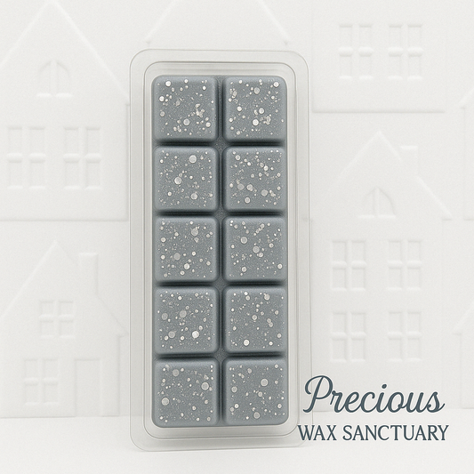 Create that effortlessly clean and inviting 'show home' feeling! ✨🏠 Our 'Show Home' wax melt. It's pure sophisticated freshness!