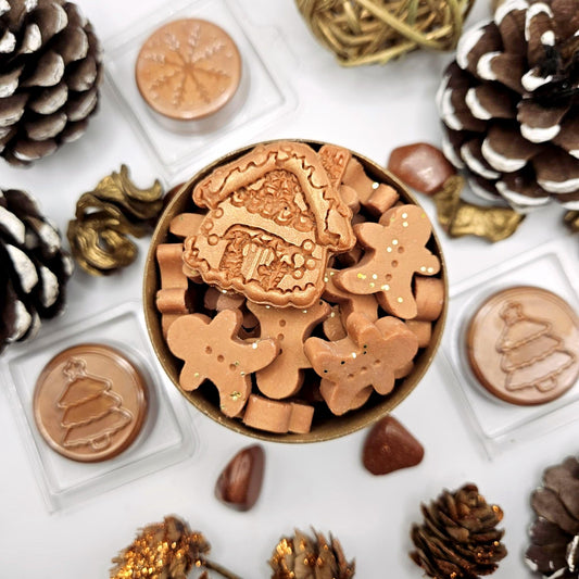 Gingerbread House Scoopable Wax Melts - Precious Wax Sanctuary