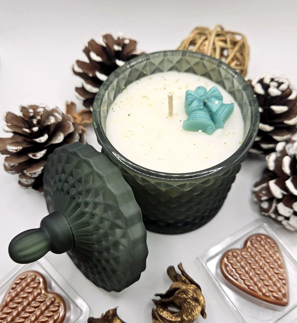 Vanilla Bean Noel Frosted Green Decorative Candle